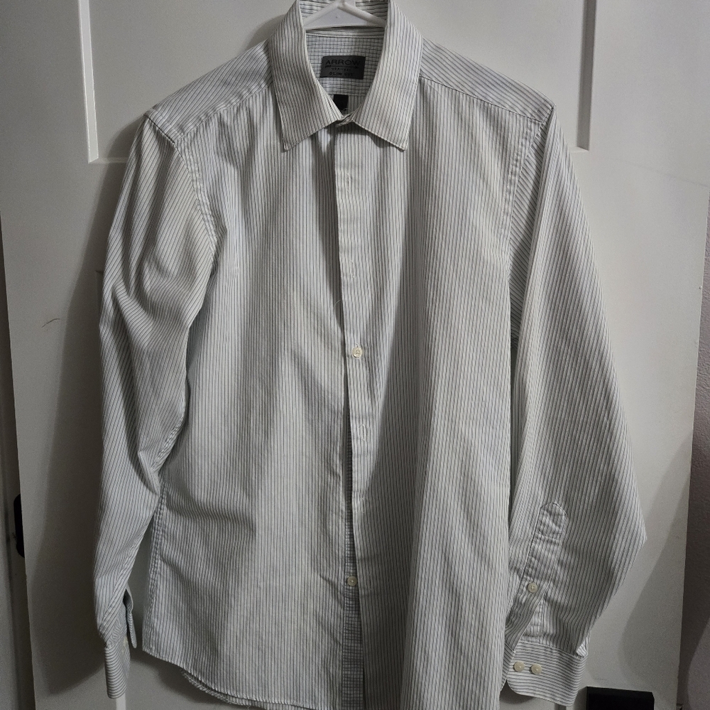 Arrow Men's Dress Shirt - Gray Striped